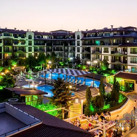 Ξενοδοχείο με διαμερίσματα Rose Gardens Πομόριε