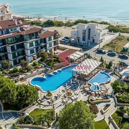 Rose Gardens Πομόριε