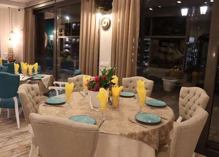 Lejlighedshotel Rose Gardens 4*