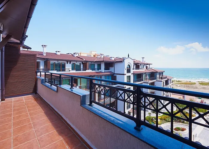 Rose Gardens Hotel apartamentowy 4*